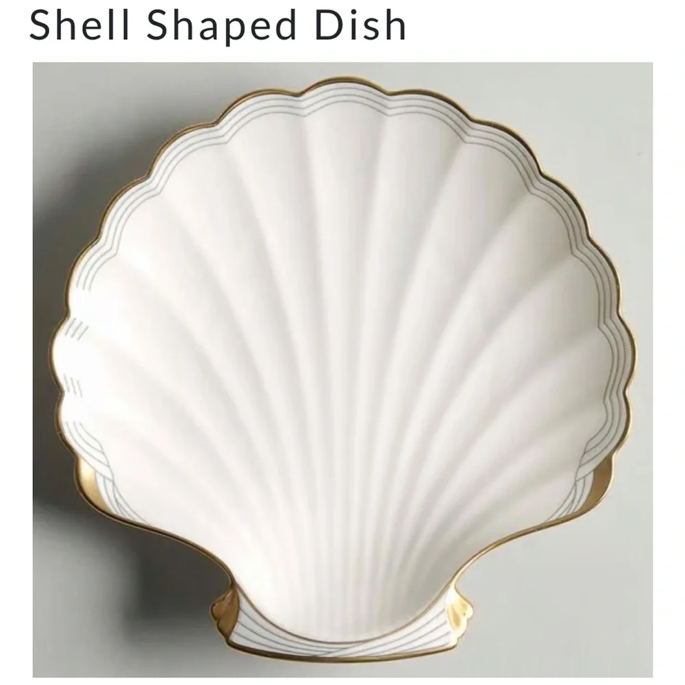 Noritake Golden Cove china. Elegant Shell Shaped Dish with Gold Accents - Picture 1 of 5